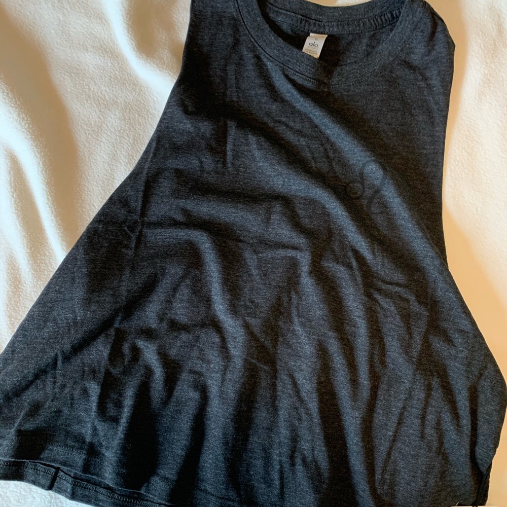 Crop workout tank